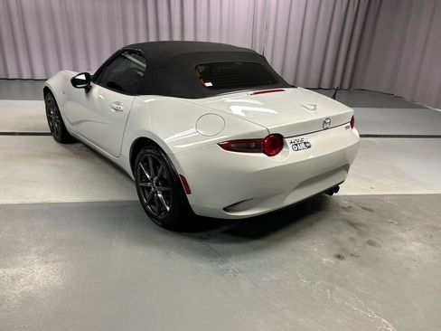 Used 2016 MAZDA MX-5 Miata Grand Touring image 5