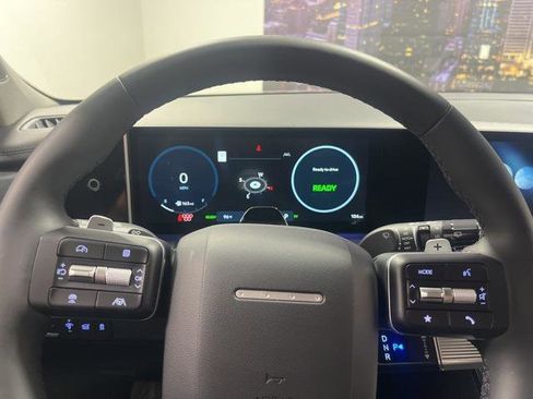 New 2025 Hyundai Santa Fe Limited image 13