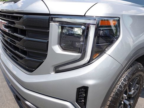 Used 2024 GMC Sierra 1500 Pro w/ Graphite Edition AWD/4WD image 55