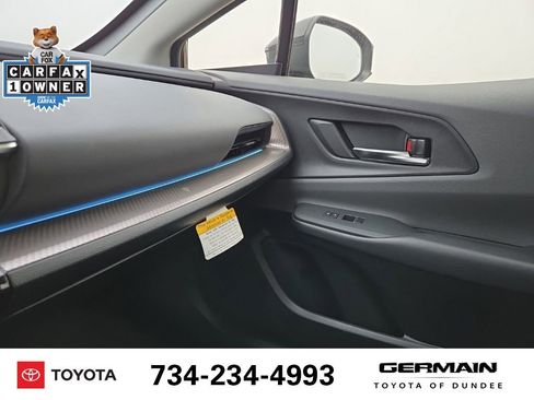 Used 2025 Toyota Prius XLE image 31