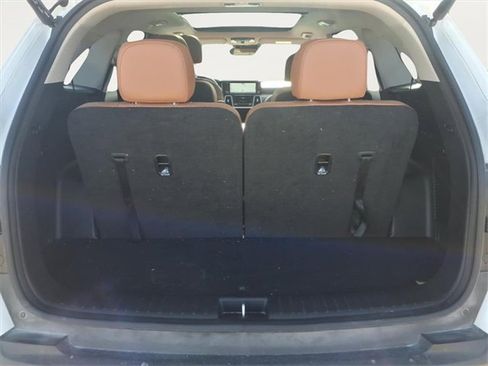 Used 2023 Kia Sorento SX Prestige image 33