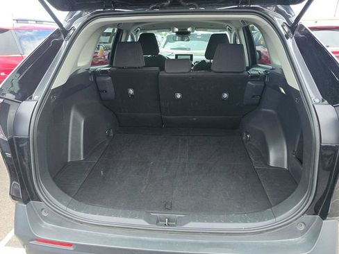 Used 2025 Toyota RAV4 LE AWD/4WD image 12