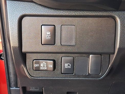 Used 2023 Toyota Tacoma SR AWD/4WD image 24