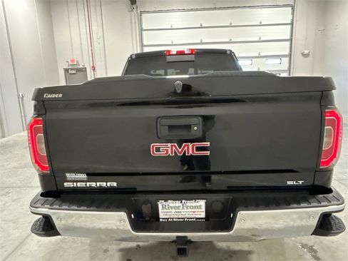 Used 2018 GMC Sierra 1500 SLT image 7