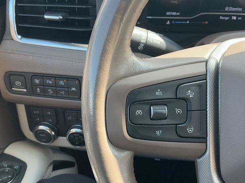 Used 2023 GMC Yukon XL Denali w/ Denali Reserve Package AWD/4WD image 14