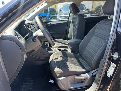 Used 2022 Volkswagen Tiguan S FWD image 12
