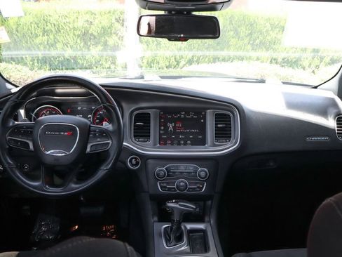 Used 2022 Dodge Charger R/T RWD image 29
