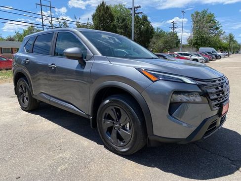 New 2026 Nissan Rogue SV w/ Cold Weather Package AWD/4WD image 7