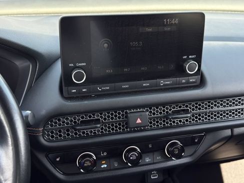 Used 2025 Honda HR-V Sport image 13