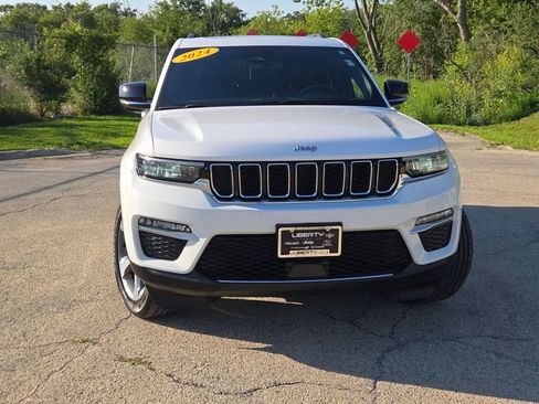 Used 2024 Jeep Grand Cherokee Limited 4xe AWD/4WD image 4
