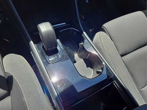 Certified 2023 Volvo XC40 Recharge Plus AWD/4WD image 32
