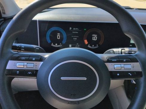 Used 2025 Hyundai Tucson SEL image 32