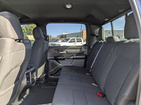New 2026 RAM 1500 Express AWD/4WD image 13