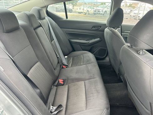 Used 2024 Nissan Altima 2.5 SV FWD image 30