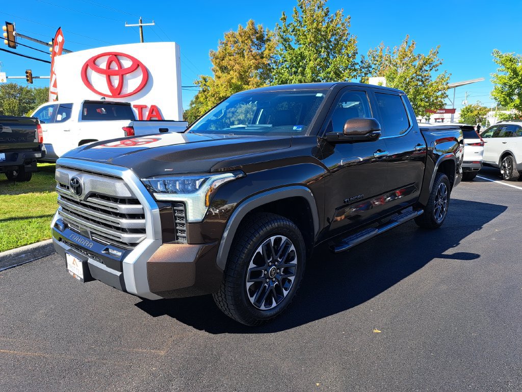 Used 2024 Toyota Tundra Limited AWD/4WD image 2