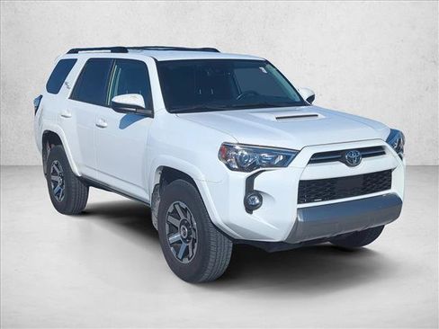 Certified 2022 Toyota 4Runner TRD Off-Road image 3