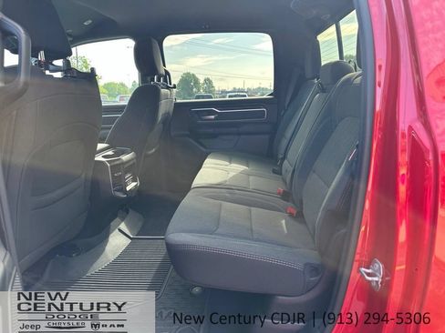 Used 2023 RAM 1500 Big Horn AWD/4WD image 6