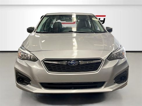 Used 2022 Subaru Impreza 2.0i image 2