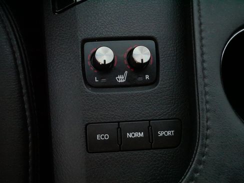 Used 2015 Toyota Avalon XLE Touring Sport Edition FWD image 27