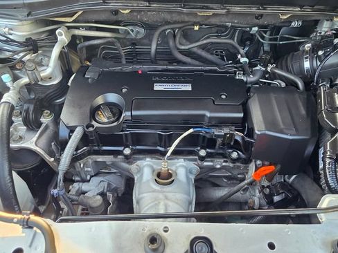 Used 2016 Honda CR-V LX image 33