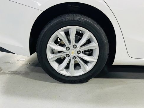 Used 2024 Chevrolet Malibu LT image 10