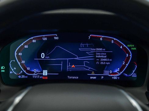 Used 2022 BMW 330i Sedan w/ Driving Assistance Package image 26