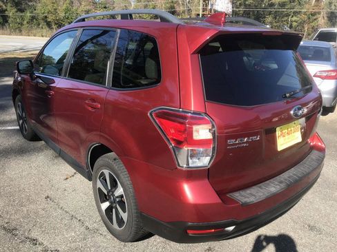 Used 2017 Subaru Forester 2.5i Premium w/ Popular Package #2A image 6