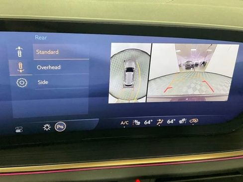 Used 2024 Buick Envision Avenir AWD/4WD image 11