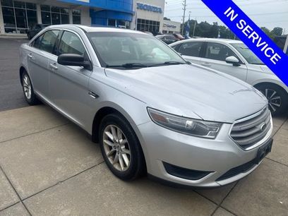 Used 2013 Ford Taurus SE