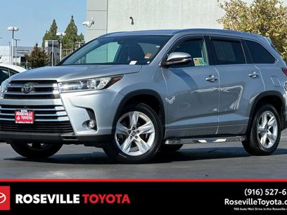 Used 2019 Toyota Highlander Limited Platinum