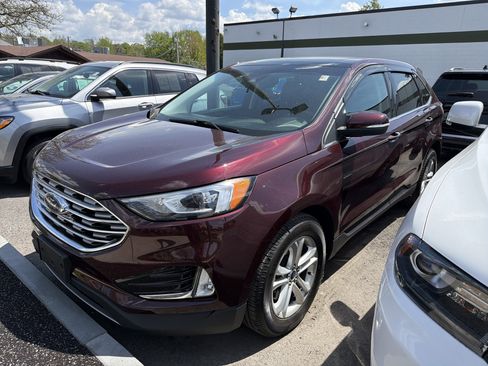Used 2020 Ford Edge SEL w/ Convenience Package AWD/4WD image 4