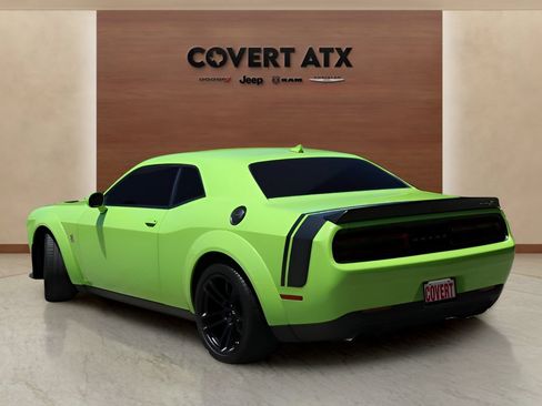 Used 2023 Dodge Challenger R/T Scat Pack RWD image 3