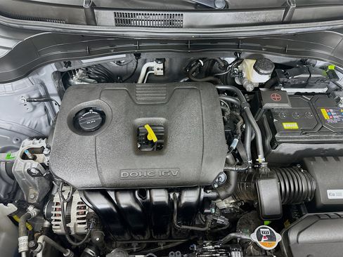 Used 2025 Kia Soul LX w/ LX Technology Package image 31