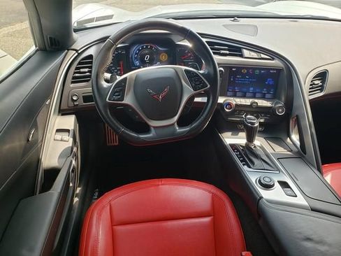 Used 2019 Chevrolet Corvette Stingray Coupe w/ Battery Protection Package RWD image 18