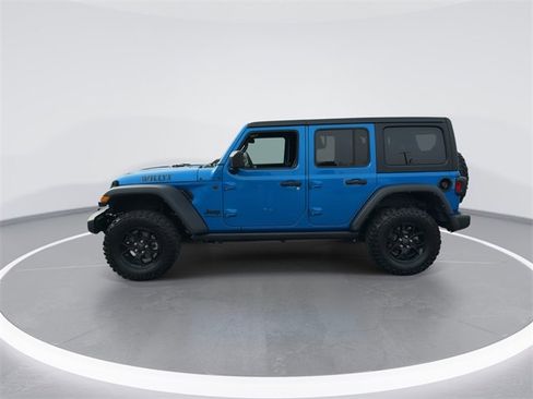Used 2024 Jeep Wrangler Willys image 5