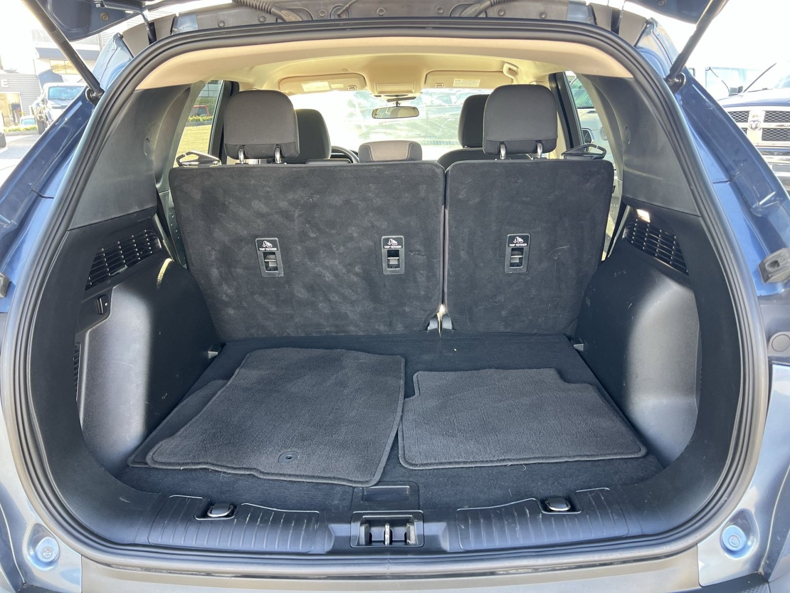 Used 2020 Ford Escape SE FWD image 24
