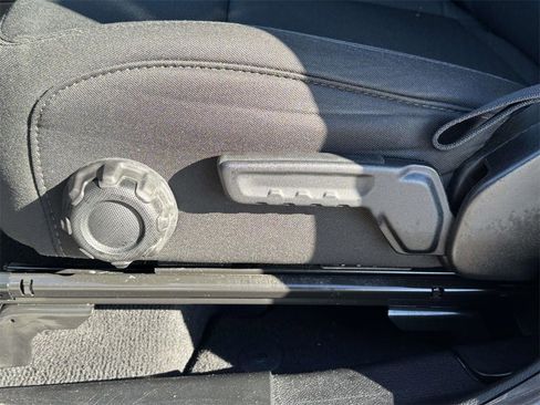 Used 2021 Jeep Gladiator Sport image 28