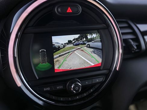 Used 2019 MINI Cooper Convertible w/ Premium Package FWD image 20
