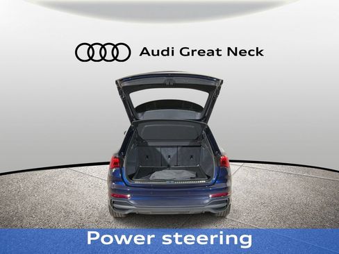 Used 2023 Audi Q3 2.0T Premium w/ Black Optic Sport Package AWD/4WD image 23