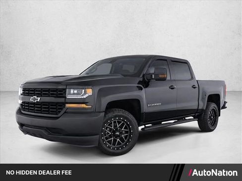 Used 2019 Chevrolet Colorado W/T w/ Custom Special Edition RWD image 1