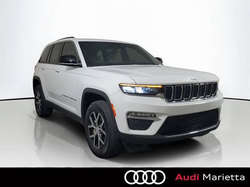 Used 2024 Jeep Grand Cherokee Limited AWD/4WD image 1