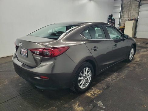 Used 2018 MAZDA MAZDA3 Sport w/ Preferred Equipment Package image 6