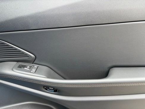 New 2026 Jeep Cherokee Limited AWD/4WD image 18