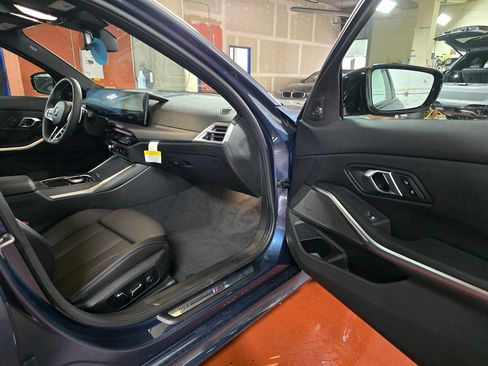 Used 2026 BMW 330i xDrive Sedan w/ M Sport Package AWD/4WD image 13