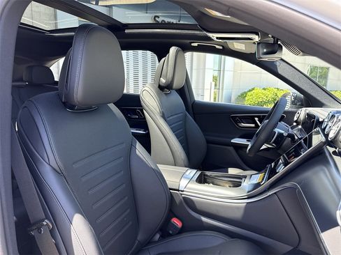 New 2025 Mercedes-Benz GLC 350e 4MATIC image 19