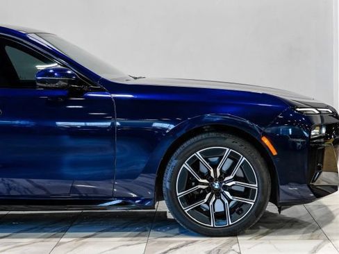 Used 2023 BMW 740i RWD image 15