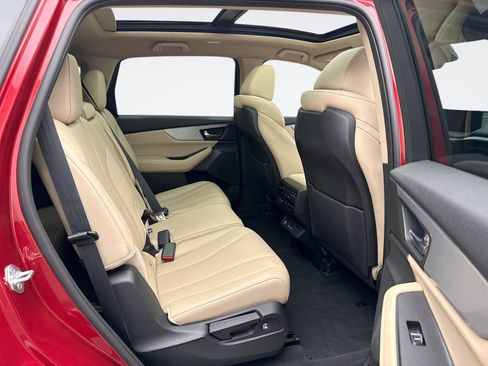 Used 2023 Acura MDX SH-AWD image 10