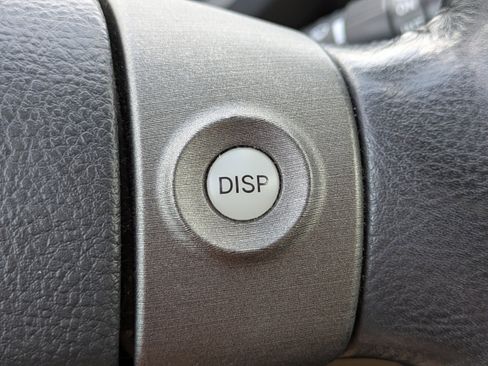 Used 2012 Toyota RAV4 Limited image 27