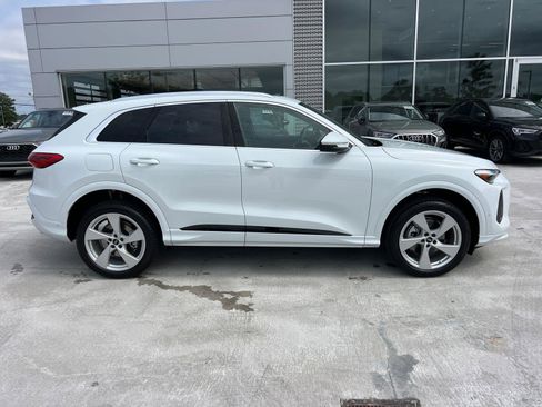New 2025 Audi Q5 Premium Plus image 4