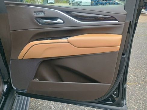 Used 2023 Cadillac Escalade Sport w/ Touring Package AWD/4WD image 13